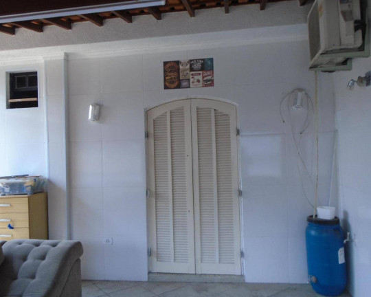 Imagem Casa com 4 Quartos à Venda, 150 m² em Jardim Nice - São Paulo