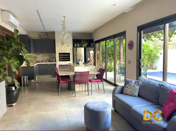 Imagem Casa de Condomínio com 4 Quartos à Venda, 534 m² em Ribeirão Do Lipa - Cuiabá Imagem Casa de Condomínio com 4 Quartos à Venda, 534 m² em Ribeirão Do Lipa - Cuiabá