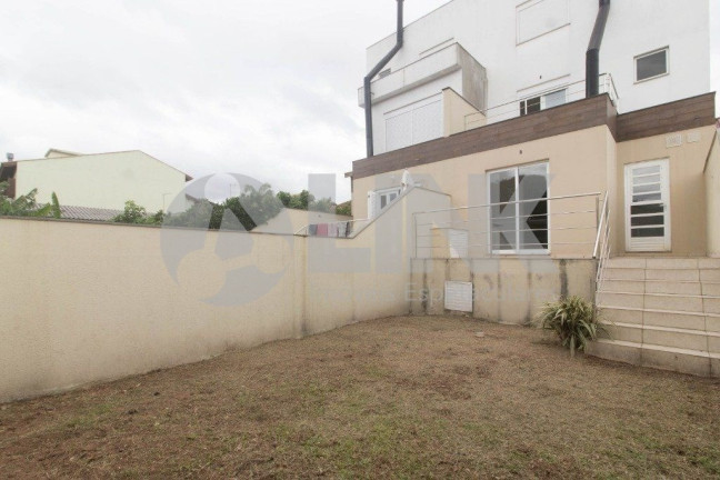 Imagem Sobrado com 3 Quartos à Venda, 220 m² em Jardim Sabará - Porto Alegre Imagem Sobrado com 3 Quartos à Venda, 220 m² em Jardim Sabará - Porto Alegre
