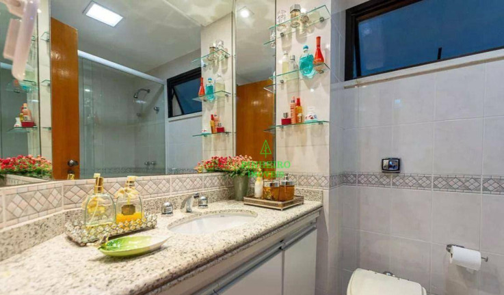Imagem Apartamento com 4 Quartos à Venda, 329 m² em Santa Rosa - Niterói Imagem Apartamento com 4 Quartos à Venda, 329 m² em Santa Rosa - Niterói