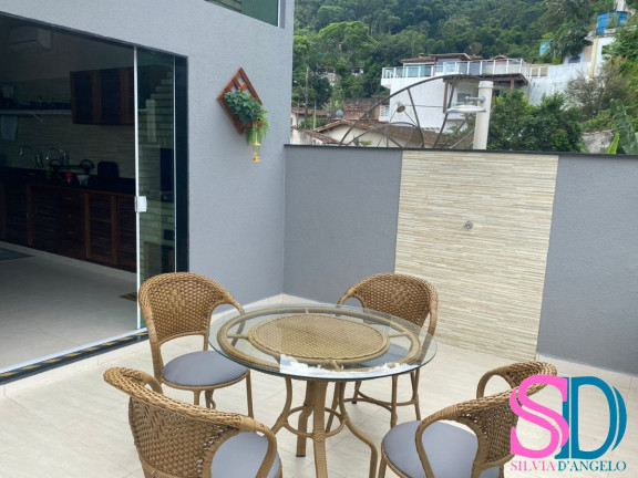 Imagem Sobrado com 3 Quartos para Alugar, 210 m² em Perequê Mirim - Ubatuba Imagem Sobrado com 3 Quartos para Alugar, 210 m² em Perequê Mirim - Ubatuba
