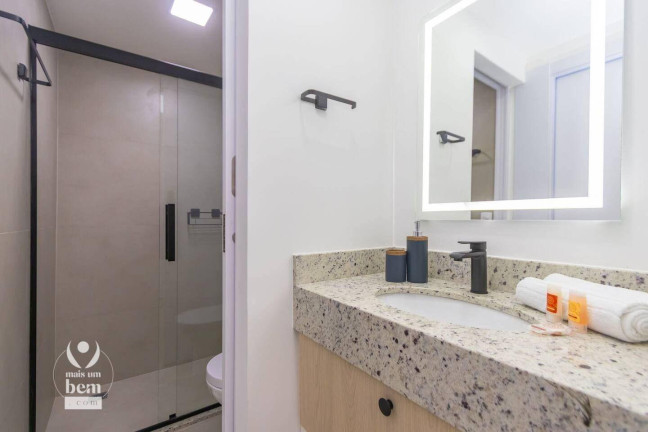 Imagem Apartamento com 1 Quarto à Venda, 24 m² em Centro - Curitiba