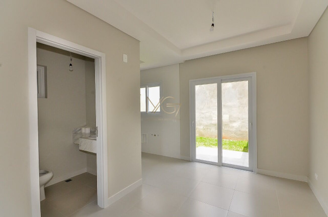 Imagem Casa com 4 Quartos à Venda, 174 m² em Fazendinha - Curitiba Imagem Casa com 4 Quartos à Venda, 174 m² em Fazendinha - Curitiba