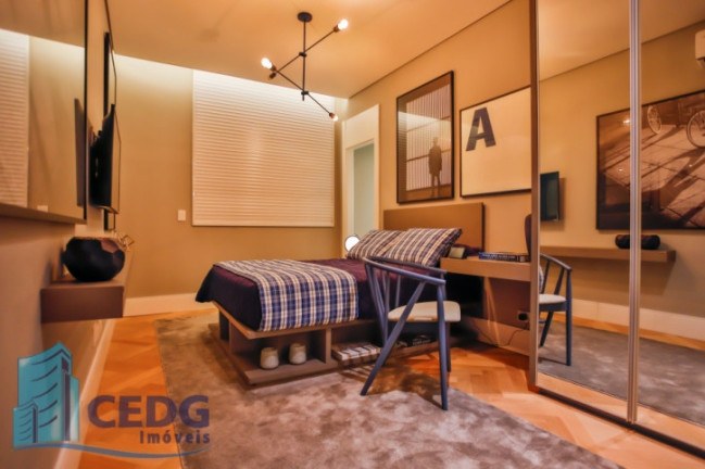 Imagem Apartamento com 3 Quartos à Venda, 230 m² em Cabral - Curitiba Imagem Apartamento com 3 Quartos à Venda, 230 m² em Cabral - Curitiba
