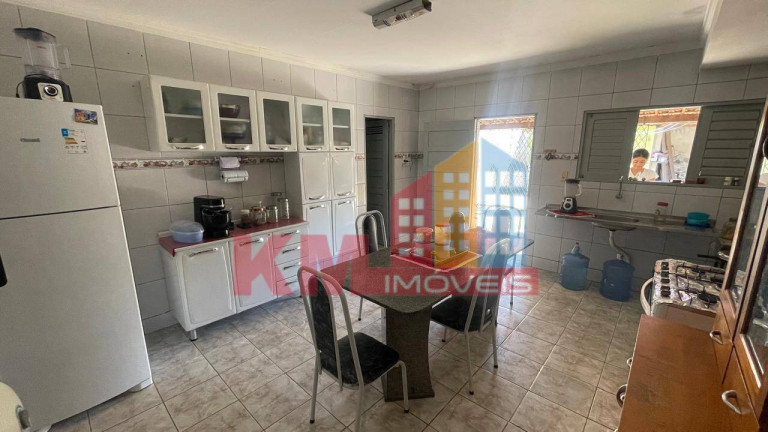 Imagem Casa com 4 Quartos à Venda, 250 m² em Belo Horizonte - Mossoró Imagem Casa com 4 Quartos à Venda, 250 m² em Belo Horizonte - Mossoró