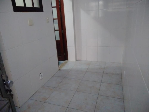 Imagem Imóvel com 1 Quarto à Venda, 25 m² em Campo Grande - Rio De Janeiro Imagem Imóvel com 1 Quarto à Venda, 25 m² em Campo Grande - Rio De Janeiro