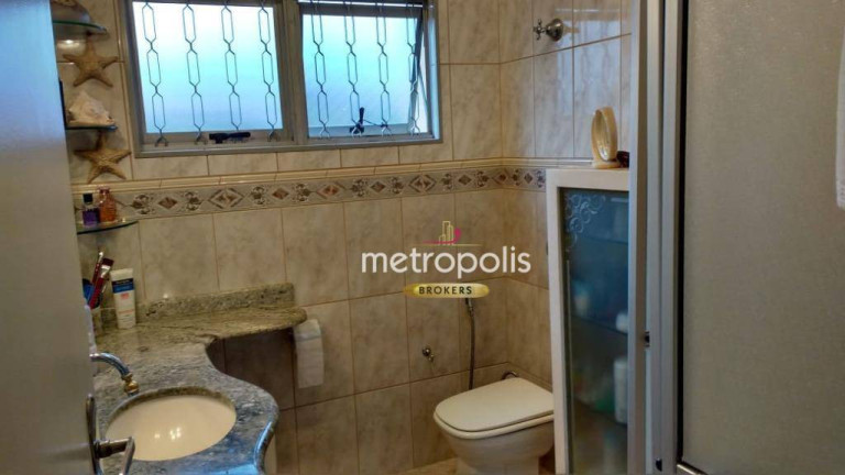 Imagem Sobrado com 3 Quartos à Venda, 240 m² em Campestre - Santo André