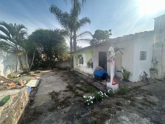 Imagem Casa com 6 Quartos à Venda, 216 m² em Centro - Santa Branca Imagem Casa com 6 Quartos à Venda, 216 m² em Centro - Santa Branca
