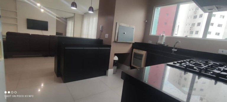 Imagem Apartamento com 3 Quartos para Alugar, 136 m² em Centro - Balneário Camboriú