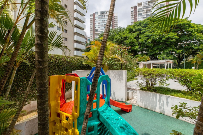 Imagem Apartamento com 3 Quartos à Venda, 177 m² em Vila Suzana - São Paulo Imagem Apartamento com 3 Quartos à Venda, 177 m² em Vila Suzana - São Paulo