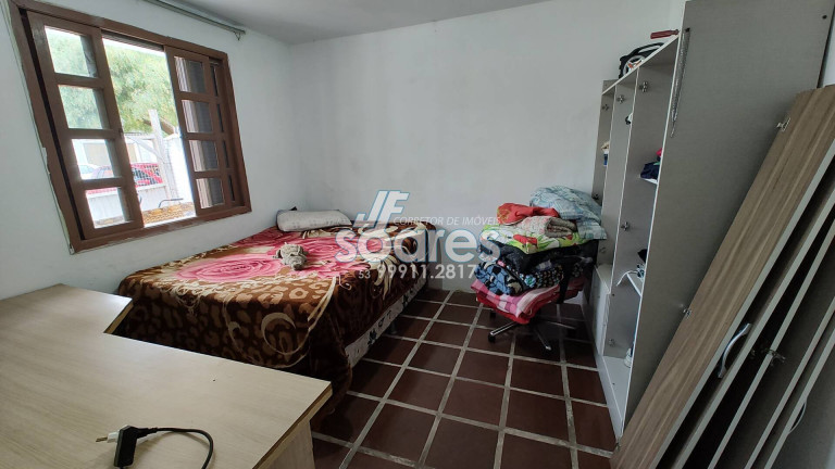 Imagem Casa com 5 Quartos à Venda, 170 m² em Laranjal - Pelotas Imagem Casa com 5 Quartos à Venda, 170 m² em Laranjal - Pelotas
