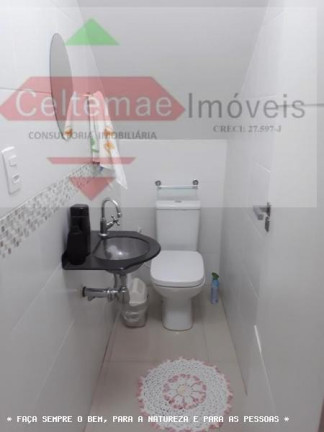 Imagem Casa com 3 Quartos à Venda, 144 m² em Granja Daniel - Taubaté Imagem Casa com 3 Quartos à Venda, 144 m² em Granja Daniel - Taubaté