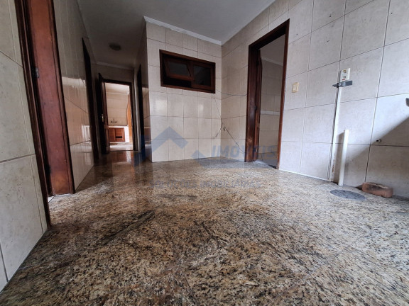 Imagem Sobrado com 3 Quartos à Venda, 482 m² em Jardim Planalto - Porto Alegre Imagem Sobrado com 3 Quartos à Venda, 482 m² em Jardim Planalto - Porto Alegre