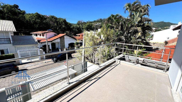 Imagem Casa com 3 Quartos à Venda, 199 m² em Santa Mônica - Florianópolis Imagem Casa com 3 Quartos à Venda, 199 m² em Santa Mônica - Florianópolis