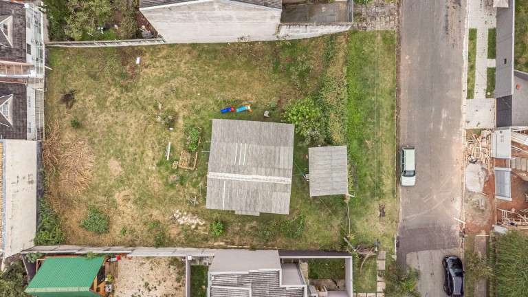 Imagem Terreno à Venda, 420 m² em Mossunguê - Curitiba Imagem Terreno à Venda, 420 m² em Mossunguê - Curitiba