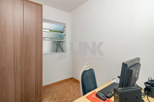 Imagem Apartamento com 2 Quartos à Venda, 72 m² em Menino Deus - Porto Alegre