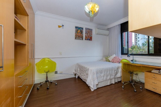 Imagem Apartamento com 4 Quartos à Venda, 236 m² em Real Parque - São Paulo Imagem Apartamento com 4 Quartos à Venda, 236 m² em Real Parque - São Paulo