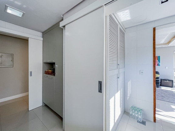 Imagem Imóvel com 2 Quartos à Venda, em Bela Vista - Porto Alegre Imagem Imóvel com 2 Quartos à Venda, em Bela Vista - Porto Alegre