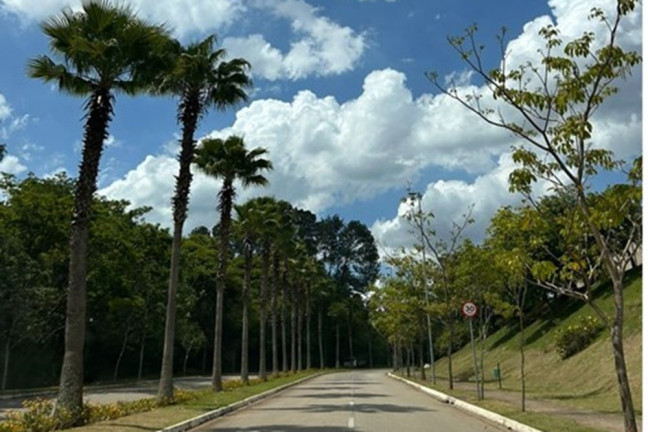 Imagem Terreno à Venda, 500 m² em Horto Florestal - Jundiaí Imagem Terreno à Venda, 500 m² em Horto Florestal - Jundiaí