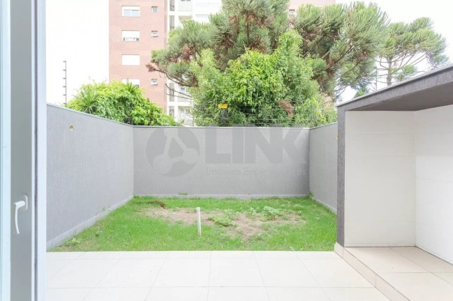 Imagem Casa com 3 Quartos à Venda, 203 m² em Higienópolis - Porto Alegre Imagem Casa com 3 Quartos à Venda, 203 m² em Higienópolis - Porto Alegre