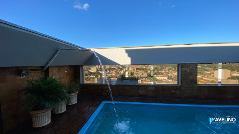 Imagem Cobertura com 4 Quartos à Venda, 370 m² em Jardim Central - Dourados