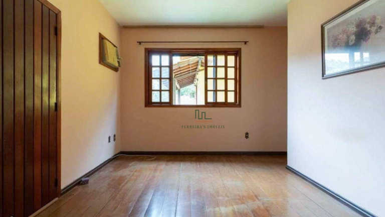 Imagem Casa com 4 Quartos à Venda, 250 m² em Itaipu - Niterói Imagem Casa com 4 Quartos à Venda, 250 m² em Itaipu - Niterói