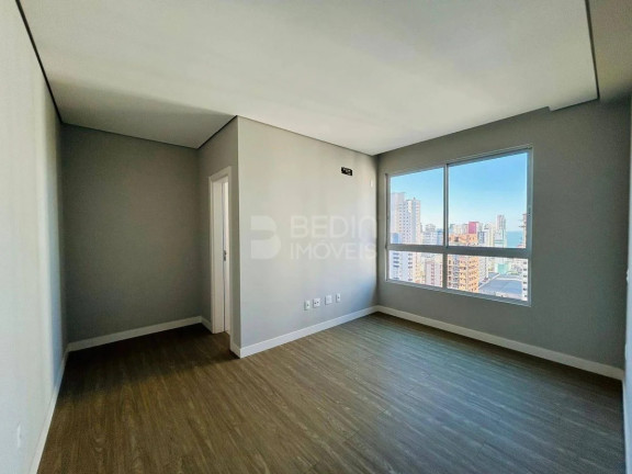 Imagem Apartamento com 4 Quartos à Venda, 144 m² em Centro - Balneário Camboriú Imagem Apartamento com 4 Quartos à Venda, 144 m² em Centro - Balneário Camboriú