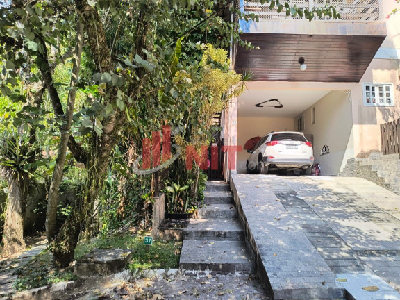 Imagem Casa de Condomínio com 3 Quartos à Venda, 700 m² em Badu - Niterói Imagem Casa de Condomínio com 3 Quartos à Venda, 700 m² em Badu - Niterói