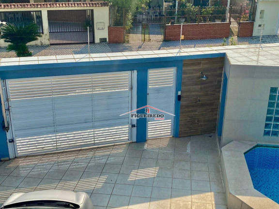 Imagem Casa com 4 Quartos à Venda, 173 m² em Solemar - Praia Grande Imagem Casa com 4 Quartos à Venda, 173 m² em Solemar - Praia Grande