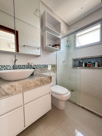 Imagem Casa com 5 Quartos à Venda, 500 m² em Boulevard Lagoa - Serra