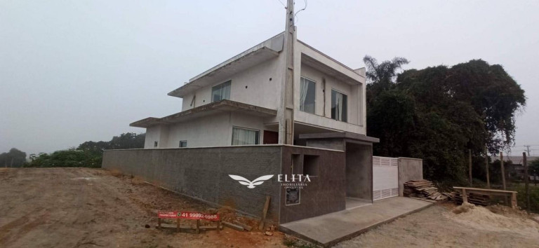 Imagem Sobrado com 3 Quartos à Venda, 160 m² em Centro - Barra Velha Imagem Sobrado com 3 Quartos à Venda, 160 m² em Centro - Barra Velha