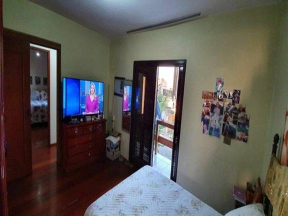 Imagem Casa com 4 Quartos à Venda, 190 m² em Parque Da Matriz - Cachoeirinha