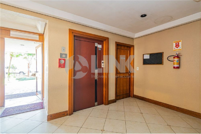 Imagem Apartamento com 2 Quartos à Venda, 73 m² em Teresópolis - Porto Alegre Imagem Apartamento com 2 Quartos à Venda, 73 m² em Teresópolis - Porto Alegre