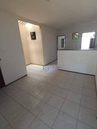 Imagem Casa com 2 Quartos à Venda, 135 m² em Siqueira - Fortaleza Imagem Casa com 2 Quartos à Venda, 135 m² em Siqueira - Fortaleza