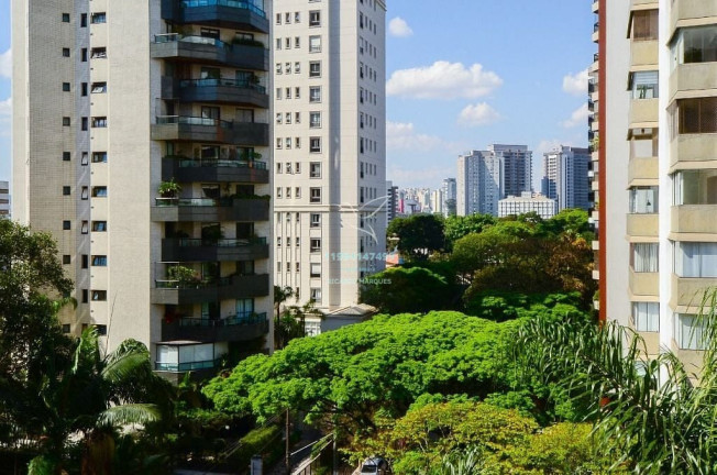 Imagem Apartamento com 4 Quartos à Venda, 180 m² em Moema - São Paulo