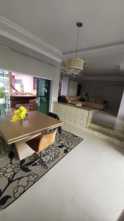 Imagem Casa com 3 Quartos à Venda, 640 m² em Centro - Sorocaba Imagem Casa com 3 Quartos à Venda, 640 m² em Centro - Sorocaba