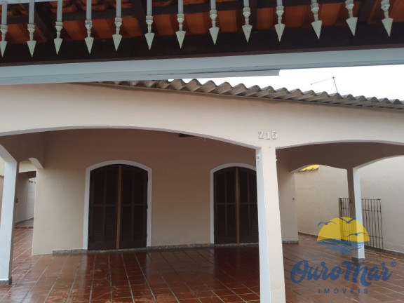 Imagem Casa com 3 Quartos para Alugar ou Temporada, 210 m² em Jardim Das Palmeiras - Itanhaém Imagem Casa com 3 Quartos para Alugar ou Temporada, 210 m² em Jardim Das Palmeiras - Itanhaém