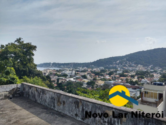 Imagem Casa com 5 Quartos à Venda, 320 m² em São Francisco - Niterói Imagem Casa com 5 Quartos à Venda, 320 m² em São Francisco - Niterói