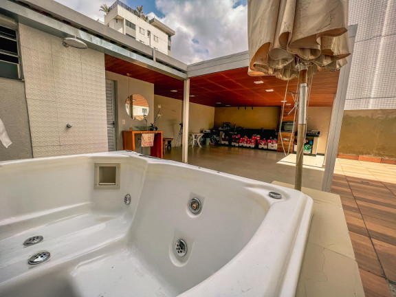 Apartamento com 4 Quartos à Venda, 226 m² em Castelo - Belo Horizonte