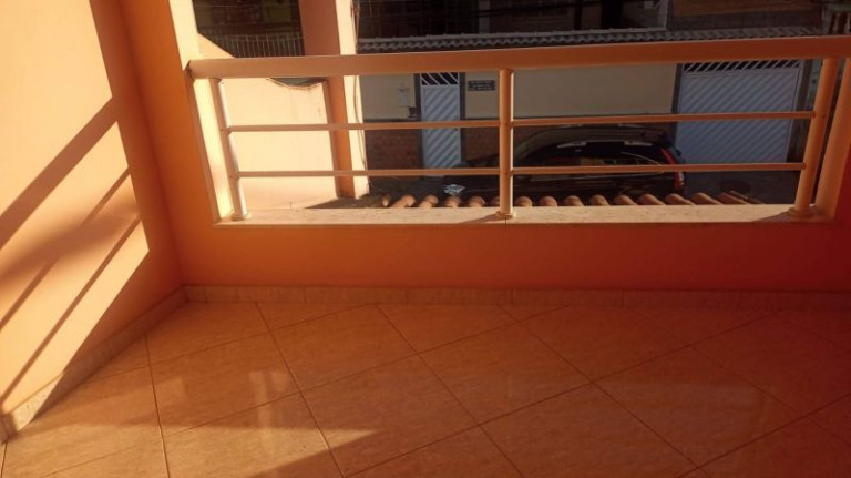 Imagem Casa com 4 Quartos à Venda, 150 m²