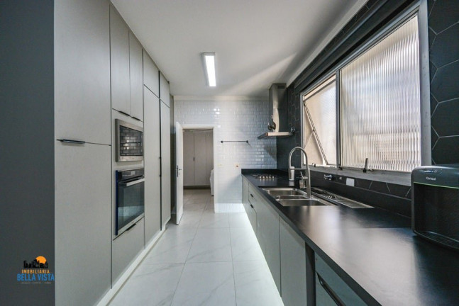 Imagem Apartamento com 4 Quartos à Venda,  em Moema - São Paulo