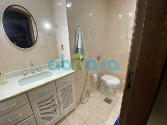 Imagem Apartamento com 3 Quartos à Venda, 130 m² em Copacabana - Rio De Janeiro Imagem Apartamento com 3 Quartos à Venda, 130 m² em Copacabana - Rio De Janeiro