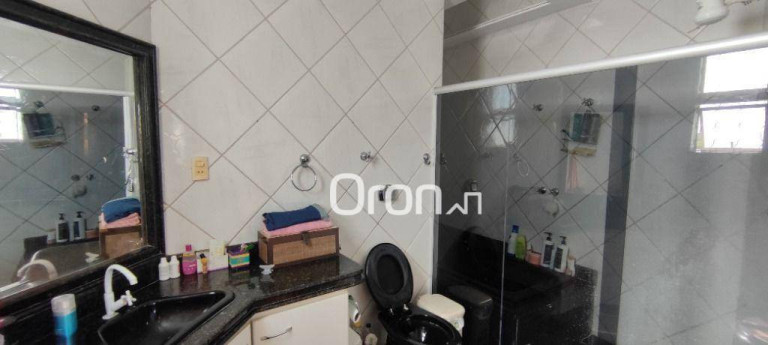 Imagem Sobrado com 4 Quartos à Venda, 375 m² em Setor Jaó - Goiânia Imagem Sobrado com 4 Quartos à Venda, 375 m² em Setor Jaó - Goiânia