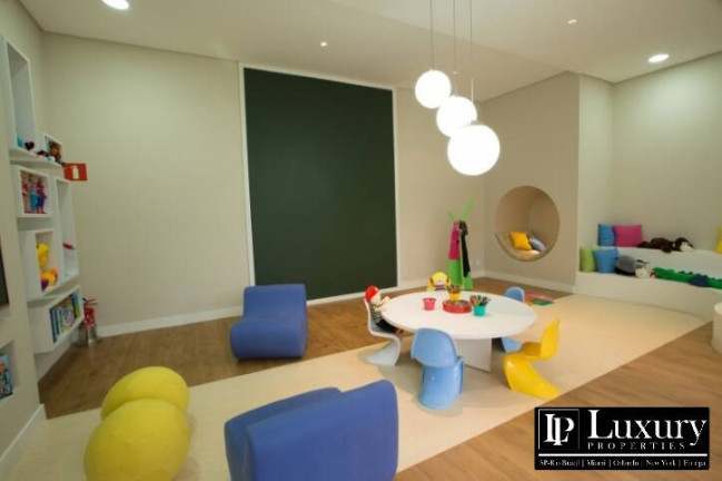 Imagem Apartamento com 4 Quartos à Venda, 250 m² em Aclimação - São Paulo