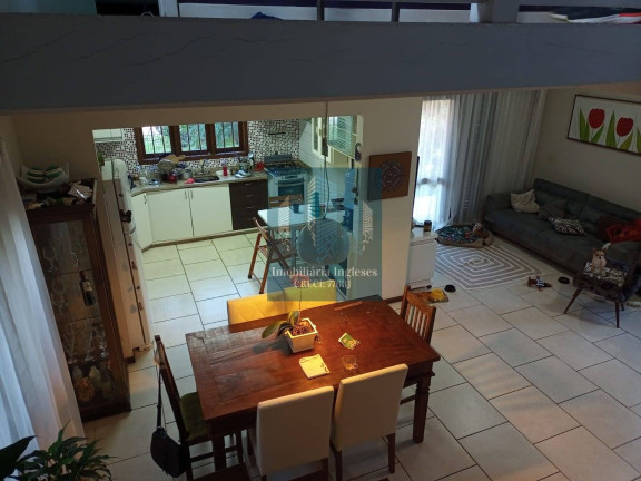 Imagem Casa com 3 Quartos à Venda, 224 m² em Rio Vermelho - Florianópolis