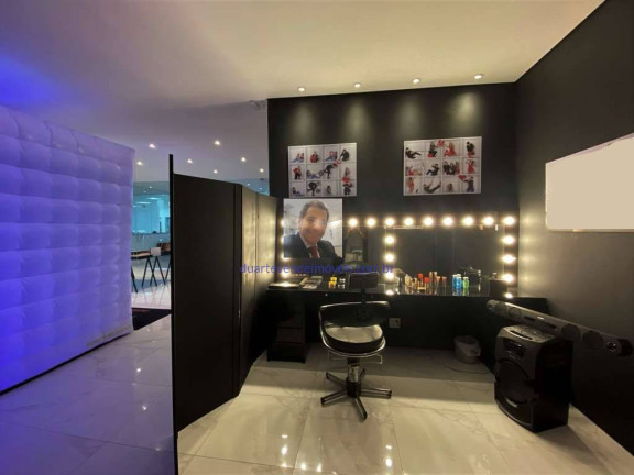 Imagem Sala Comercial à Venda, 1.566 m² em Jardim Lambreta - Cotia Imagem Sala Comercial à Venda, 1.566 m² em Jardim Lambreta - Cotia