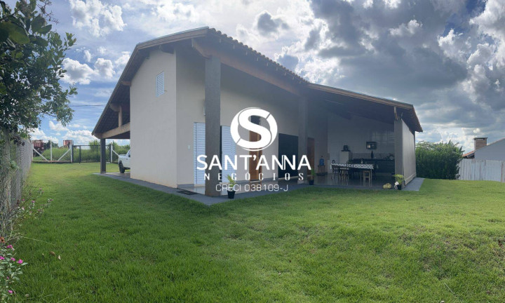 Imagem Chácara com 2 Quartos à Venda, 950 m² em área Rural De Fernandópolis - Fernandópolis Imagem Chácara com 2 Quartos à Venda, 950 m² em área Rural De Fernandópolis - Fernandópolis