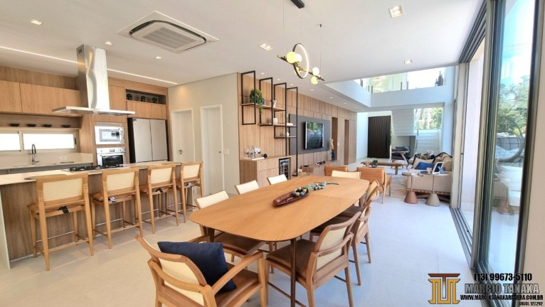 Imagem Casa com 6 Quartos à Venda, 370 m² em Riviera - Bertioga Imagem Casa com 6 Quartos à Venda, 370 m² em Riviera - Bertioga