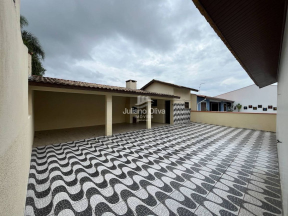 Imagem Casa com 4 Quartos à Venda, 207 m² em Barra Do Sai - Itapoá