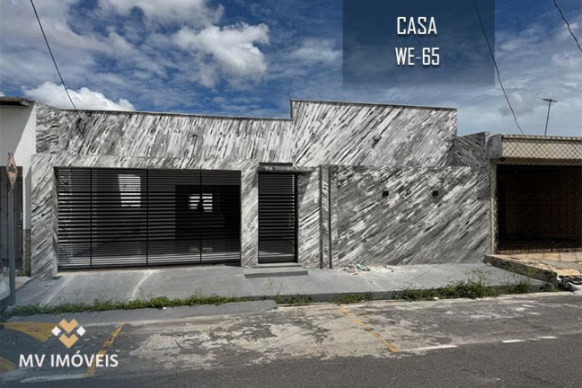 Casa com 3 Quartos à Venda, 138 m² em Coqueiro - Ananindeua